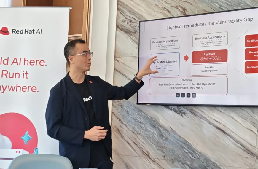 Red Hat 聯手 IBM 推出 Lightwell 以開源築起企業 AI 安全防線